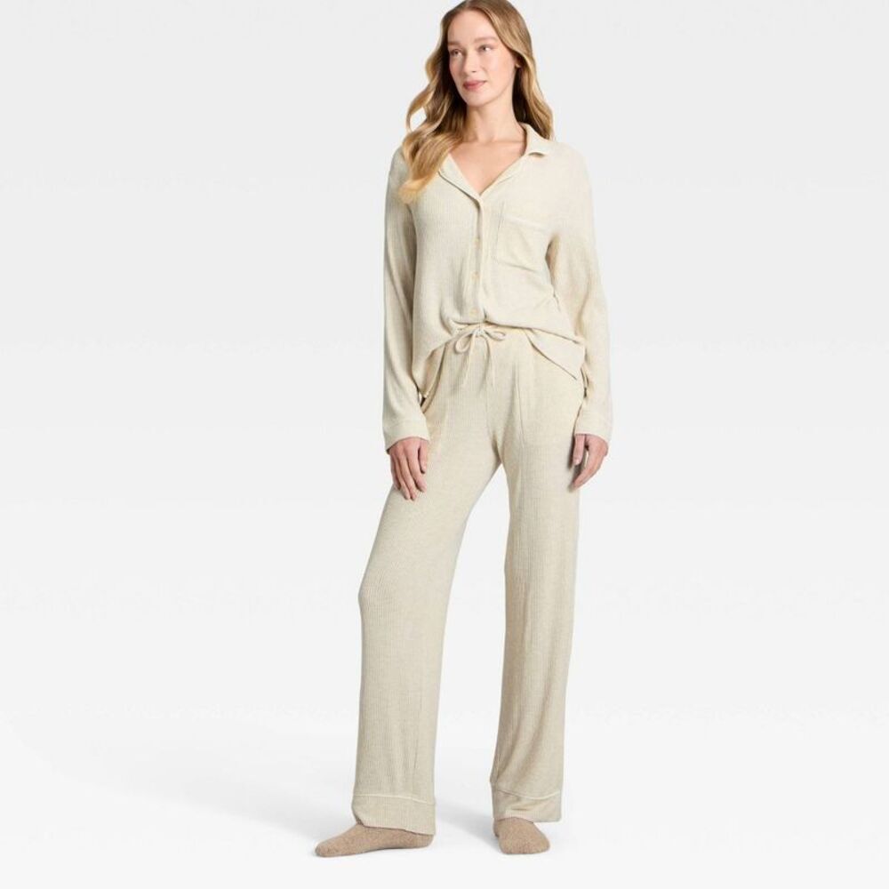 Women's Cozy Ribbed Notch Collar Long Sleeve Pajama Set Oatmeal XL - Picture 3 of 4